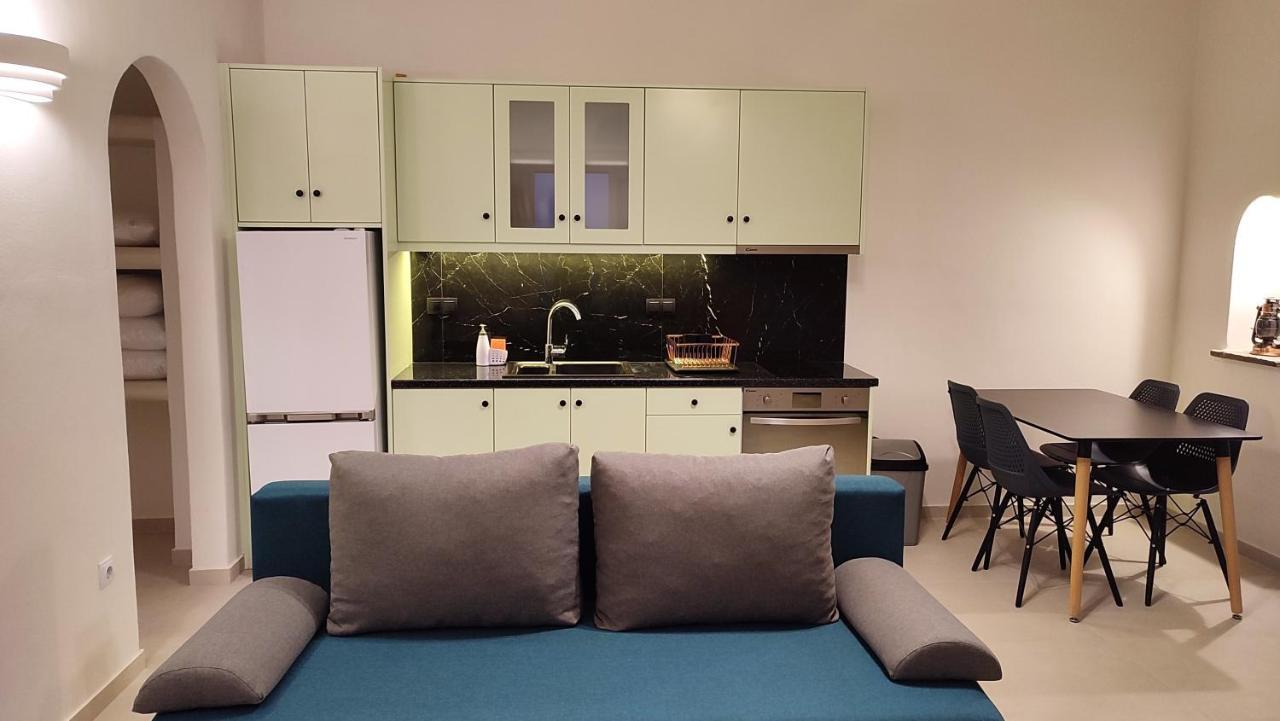 Aelia Mare Penthouse Appartement Istérnia Buitenkant foto